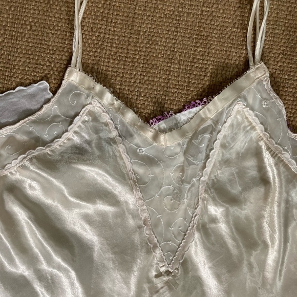 Satin silky lace ivory slip size Medium - Picture 5 of 6
